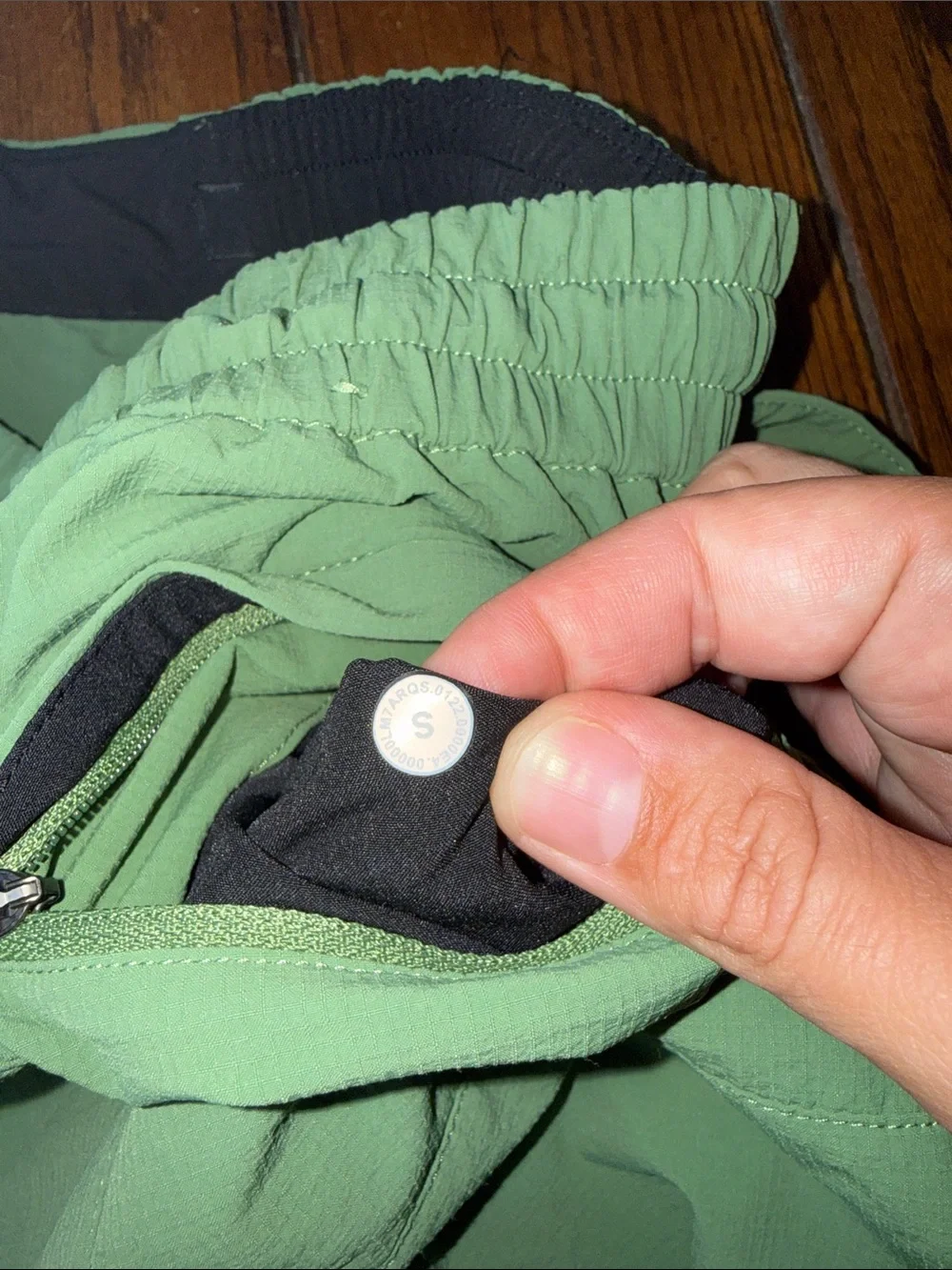 Lululemon men’s ripstop shorts size small